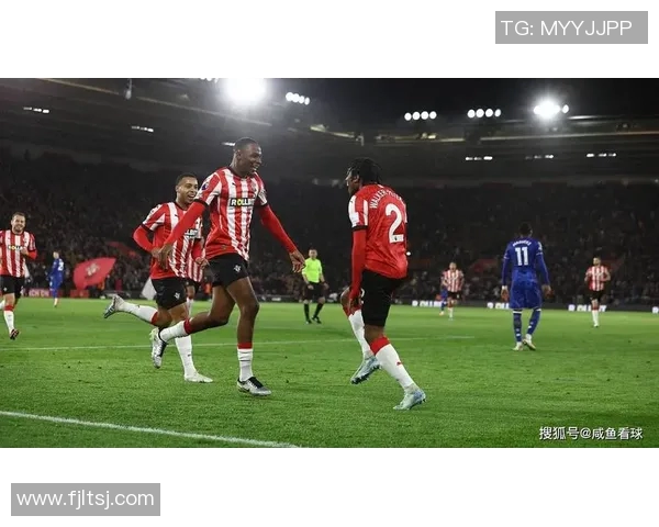 南安普敦主场迎战热刺争夺英超积分榜关键战役分析与展望