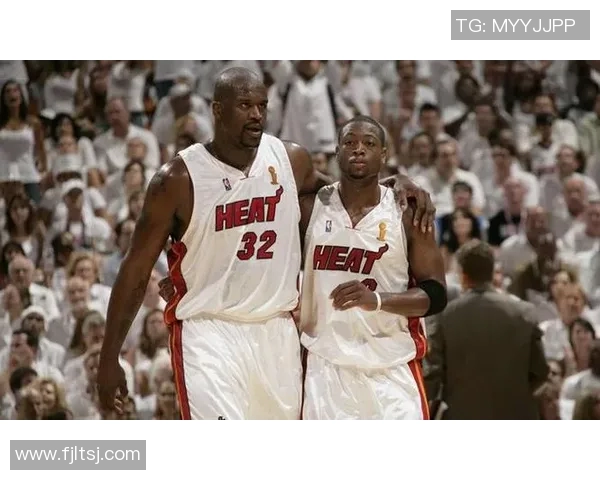 小牛队与热火队在夏季联赛中的精彩对决与战术分析