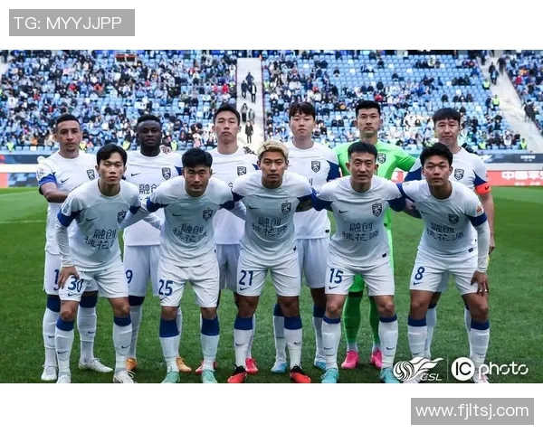 河内与拿加科普的精彩对决揭示足球战术与团队合作的魅力