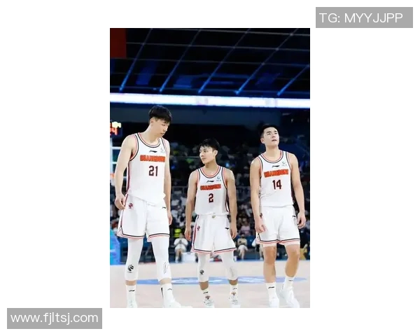 任骏飞领衔球队奋战新赛季展现篮球风采与团队精神的精彩旅程